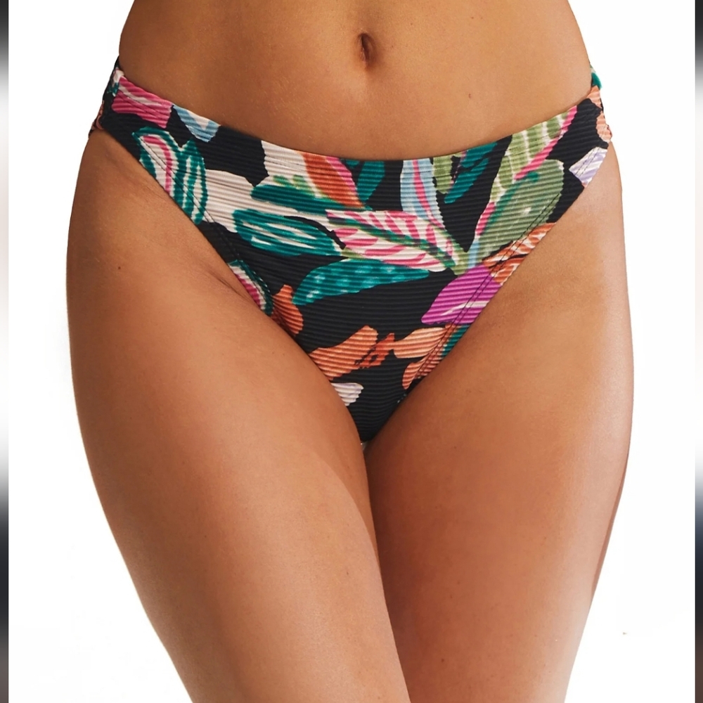 🔥Time And Tru High Leg Bikini Btm Size LARGE‎
